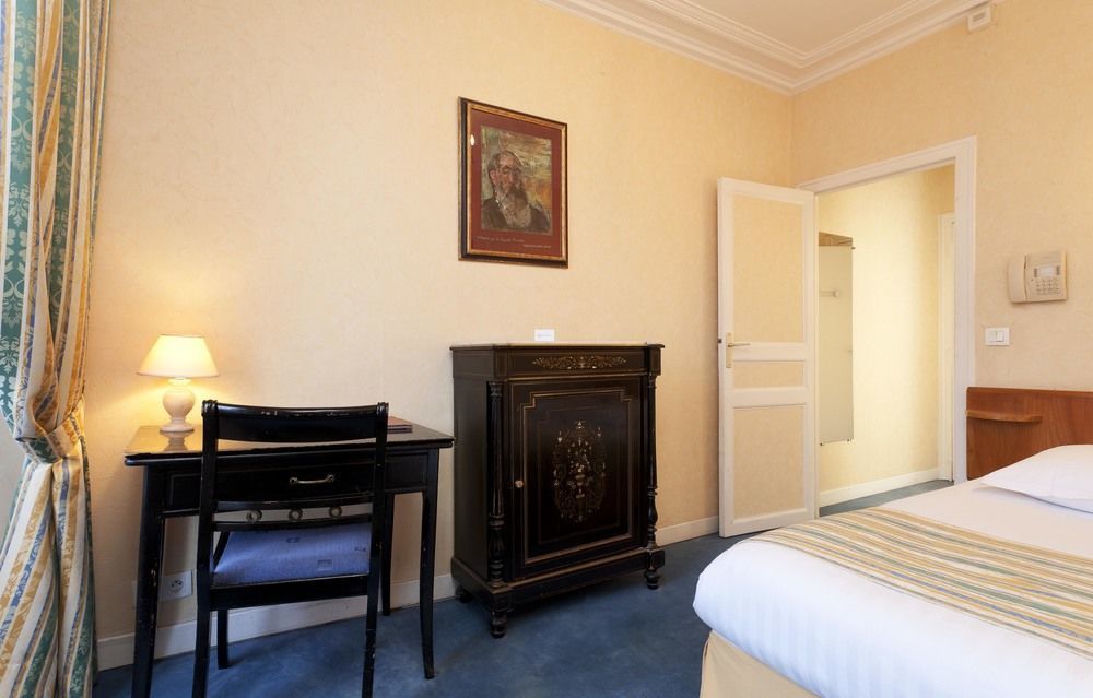 Hotel Du Quai Voltaire Paris Dış mekan fotoğraf