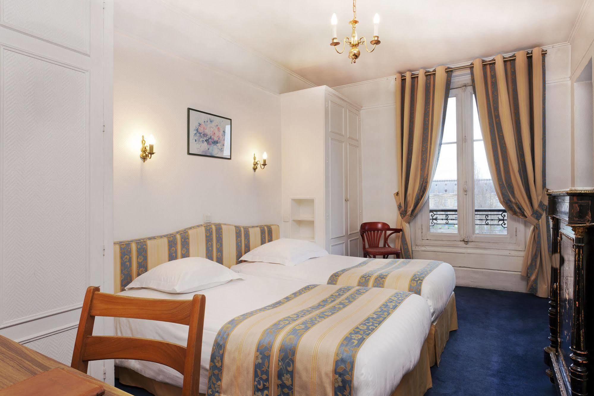 Hotel Du Quai Voltaire Paris Dış mekan fotoğraf
