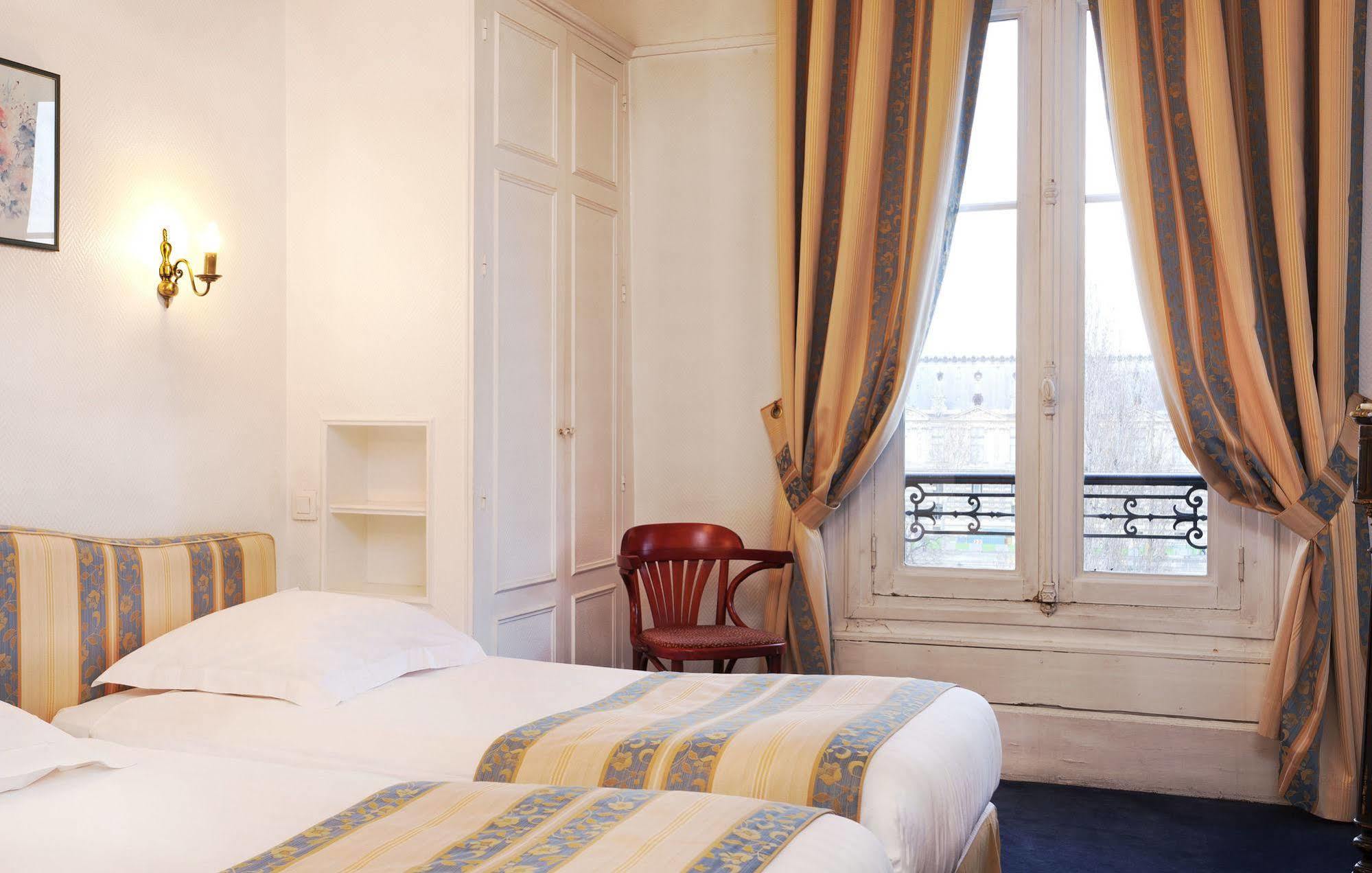 Hotel Du Quai Voltaire Paris Dış mekan fotoğraf
